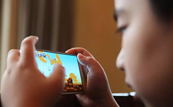 How to control children playin