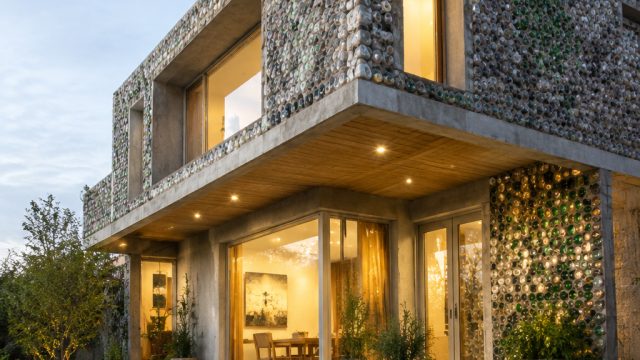 Transforming Waste into Homes: