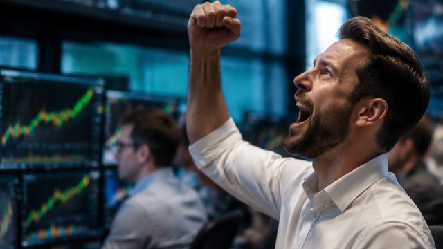 Tech Sector Recovers as Dow an
